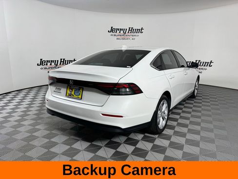 Used 2025 Honda Accord LX image 6