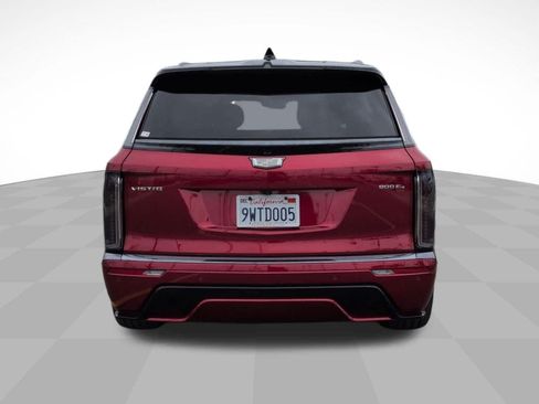 Used 2026 Cadillac Vistiq Platinum AWD/4WD image 6