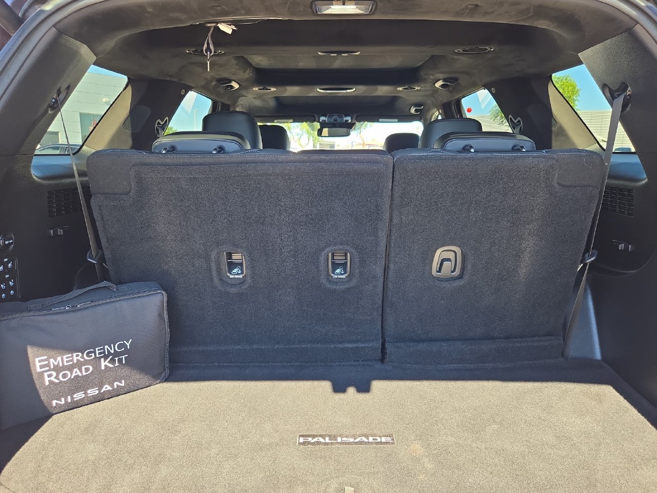Used 2022 Hyundai Palisade Calligraphy w/ Cargo Package FWD image 12