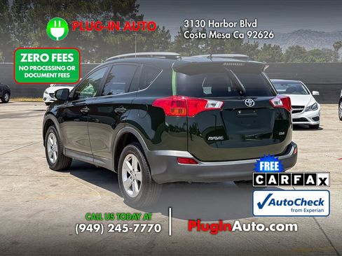 Used 2013 Toyota RAV4 XLE FWD image 2