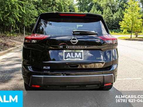 Used 2024 Nissan Rogue S AWD/4WD image 10