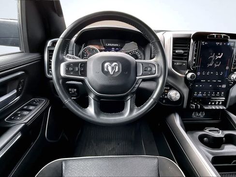 Used 2023 RAM 1500 Laramie image 15