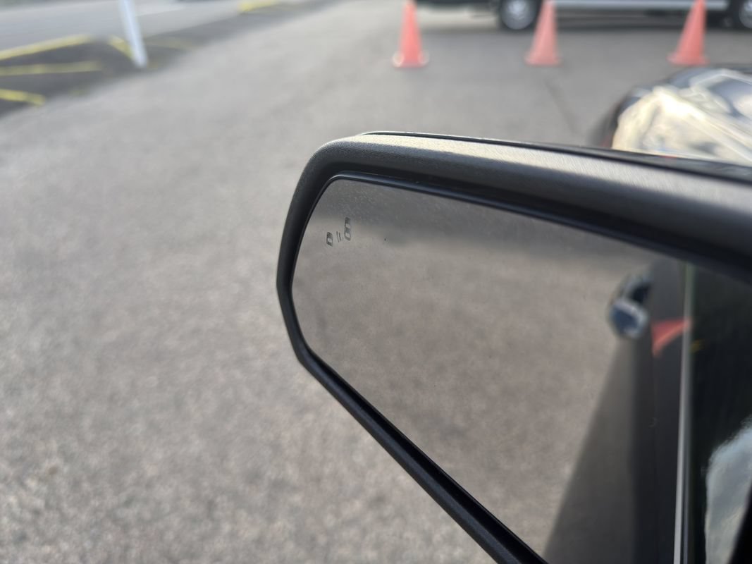 Used 2024 Ford Mustang Premium RWD image 17