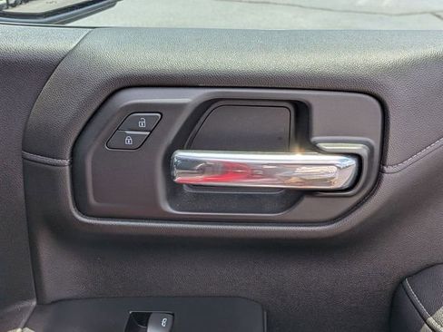 Used 2019 GMC Sierra 1500 SLT w/ SLT Premium Plus Package AWD/4WD image 37
