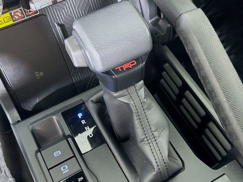 Used 2026 Toyota 4Runner TRD Off-Road AWD/4WD image 31