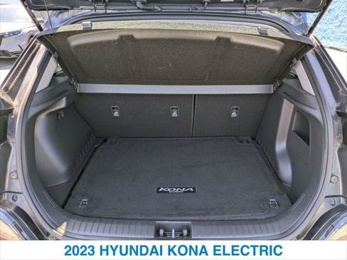 Used 2023 Hyundai Kona SE FWD image 23