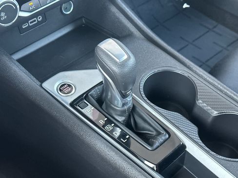 Used 2025 Nissan Altima 2.5 SV FWD image 20