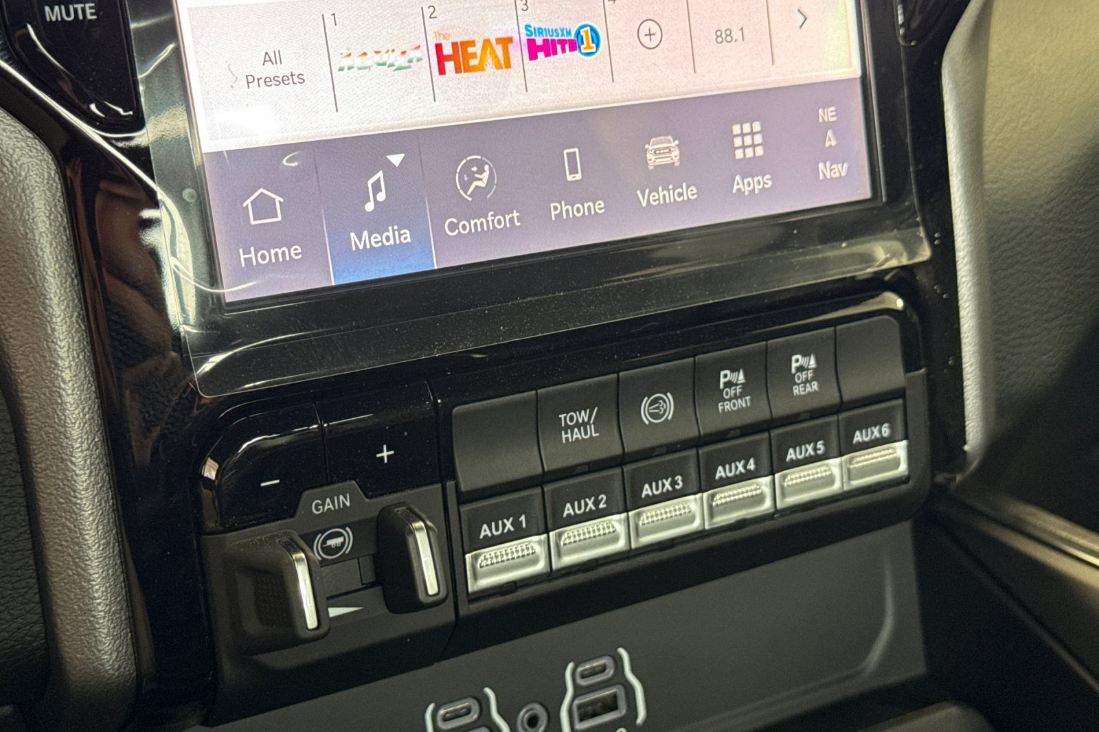 Used 2026 RAM 2500 Big Horn AWD/4WD image 20