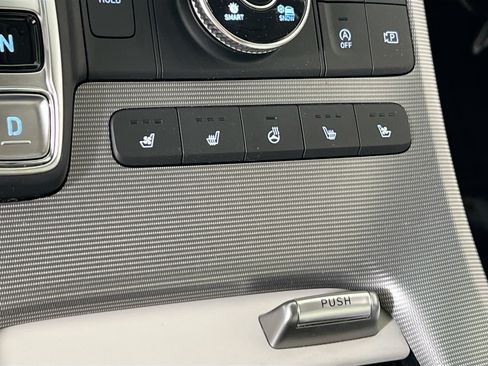 Used 2025 Hyundai Palisade Calligraphy AWD/4WD image 21