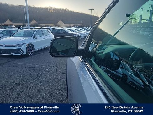 Used 2018 GMC Acadia SLE w/ Driver Alert Package I image 30