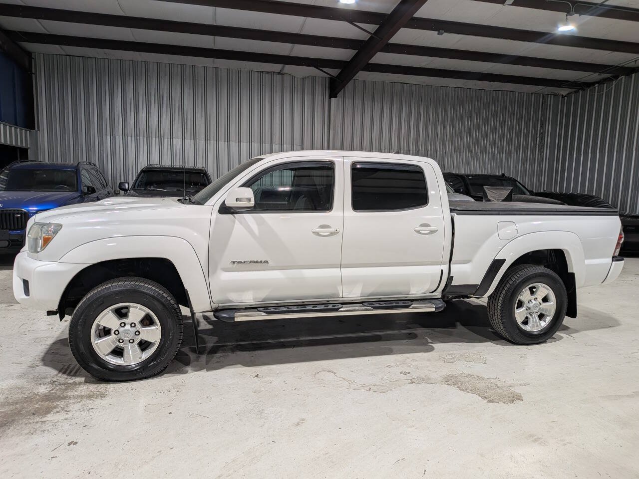 Used 2015 Toyota Tacoma PreRunner w/ TRD Sport Package RWD image 1