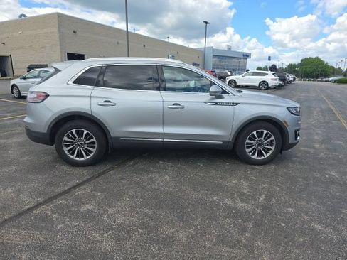 Used 2020 Lincoln Nautilus Premier w/ Equipment Group 101A AWD/4WD image 8