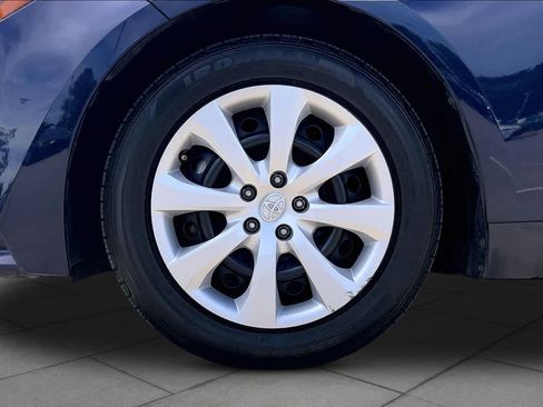 Used 2024 Toyota Corolla LE FWD image 11