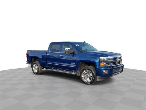 Certified 2016 Chevrolet Silverado 2500 High Country w/ Duramax Plus Package image 2