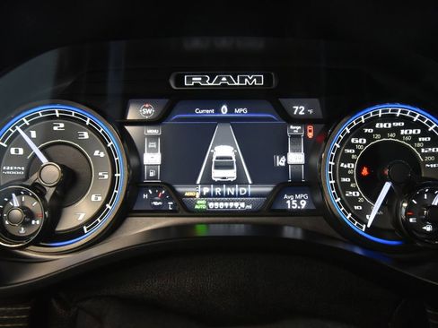 Used 2021 RAM 1500 Limited image 10