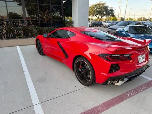 Used 2023 Chevrolet Corvette Stingray Preferred Cpe w/ Z51 Performance Package RWD image 4