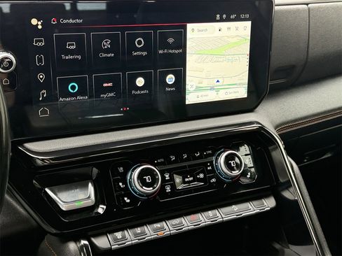 Used 2024 GMC Sierra 2500 AT4 w/ AT4 Premium Plus Package image 18