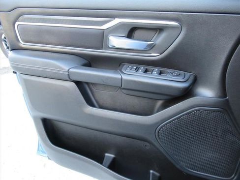 Certified 2025 RAM 1500 Big Horn AWD/4WD image 18