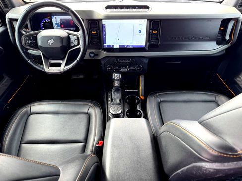 Used 2021 Ford Bronco Badlands image 19