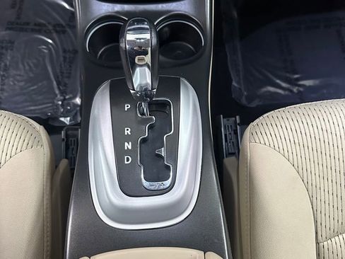 Used 2017 Dodge Journey SE w/ Flexible Seating Group image 15