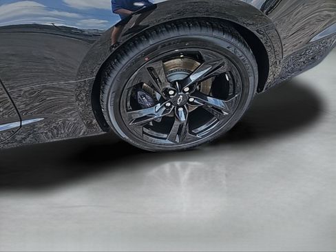 Used 2021 Chevrolet Camaro SS image 13