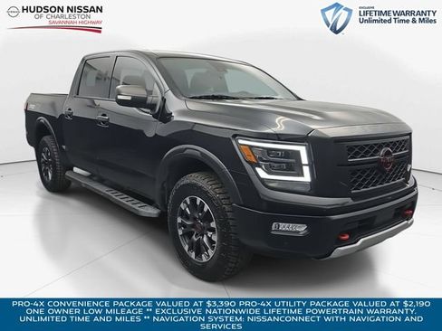 Used 2024 Nissan Titan PRO-4X w/ Pro-4x Convenience Package image 1