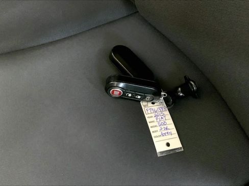 Used 2015 FIAT 500 Pop FWD image 14