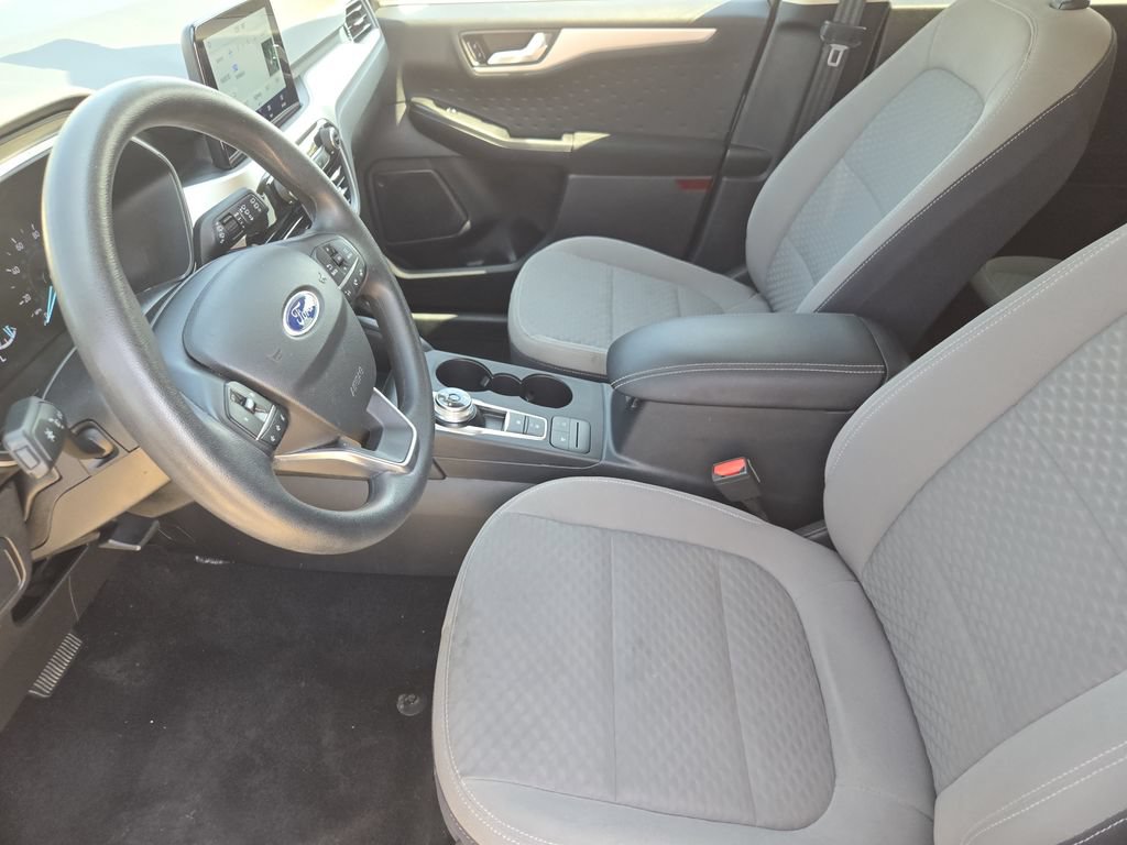 Used 2020 Ford Escape SE FWD image 14