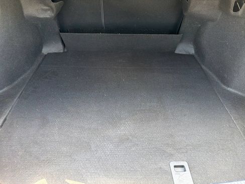 Used 2021 Toyota Camry SE FWD image 17