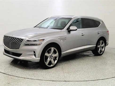 Used 2023 Genesis GV80 2.5T w/ Prestige Package image 3