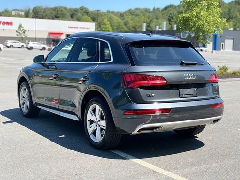 Used 2019 Audi Q5 Premium w/ Premium Plus Package AWD/4WD image 4