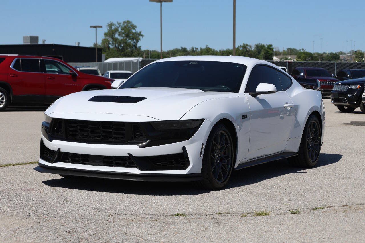 Used 2024 Ford Mustang GT Premium RWD image 6