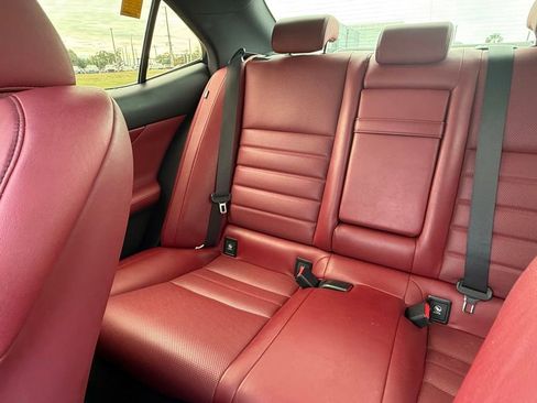 Used 2016 Lexus IS 200t image 12