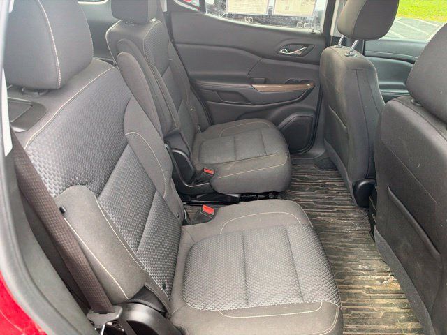 Used 2023 GMC Acadia SLE w/ Driver Convenience Package AWD/4WD image 17