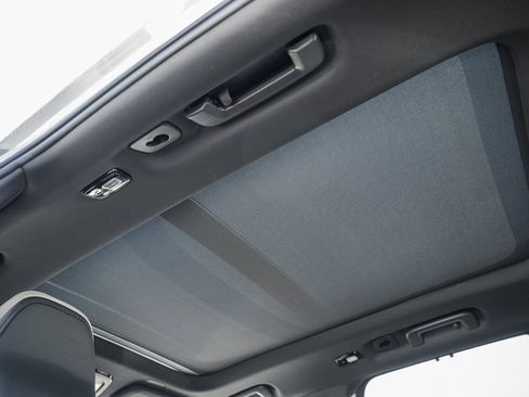 New 2026 Volvo XC90 B6 Ultra image 35