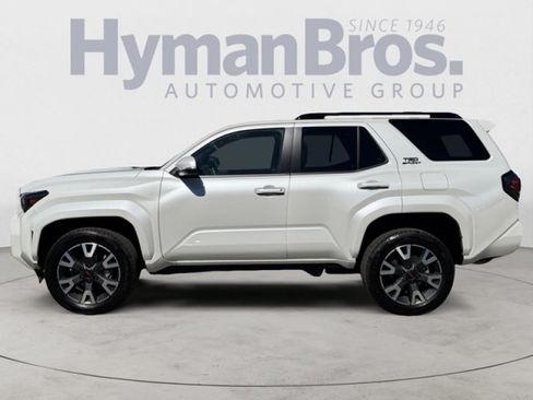 Used 2025 Toyota 4Runner TRD Sport AWD/4WD image 6