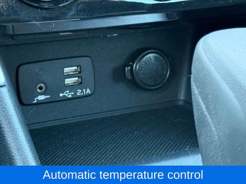 Used 2022 Subaru Forester Premium w/ Popular Package #3 image 24