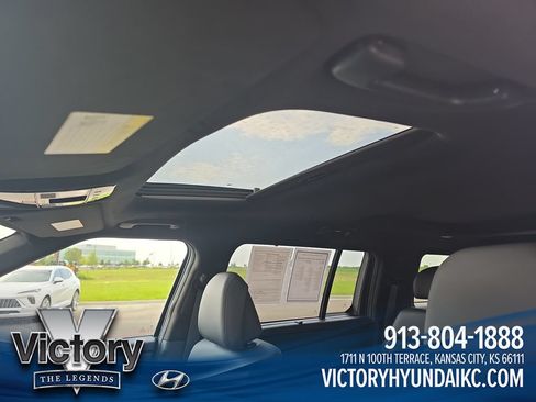 Used 2025 Hyundai Santa Fe Calligraphy FWD image 21