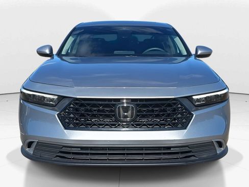 Used 2023 Honda Accord EX image 10