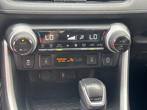 Used 2021 Toyota RAV4 XLE Premium AWD/4WD image 13