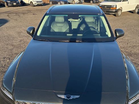 Used 2025 Genesis GV80 2.5T Standard image 10