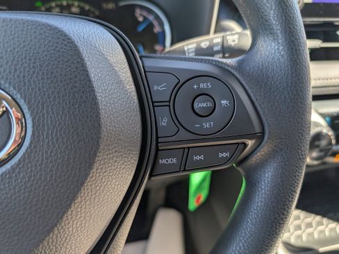 New 2025 Toyota RAV4 LE image 21