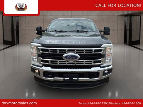Used 2024 Ford F250 XLT AWD/4WD image 5