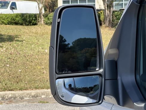 New 2026 Ford Transit 250 148 Medium Roof w/ Load Area Protection Package image 25