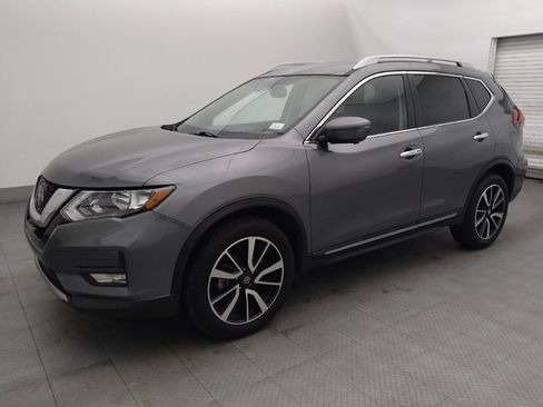 Used 2020 Nissan Rogue SL image 2