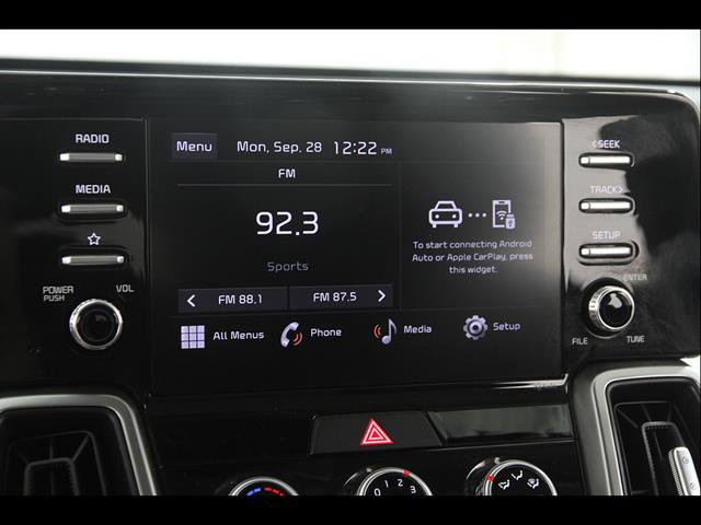 Used 2023 Kia Sorento LX AWD/4WD image 10