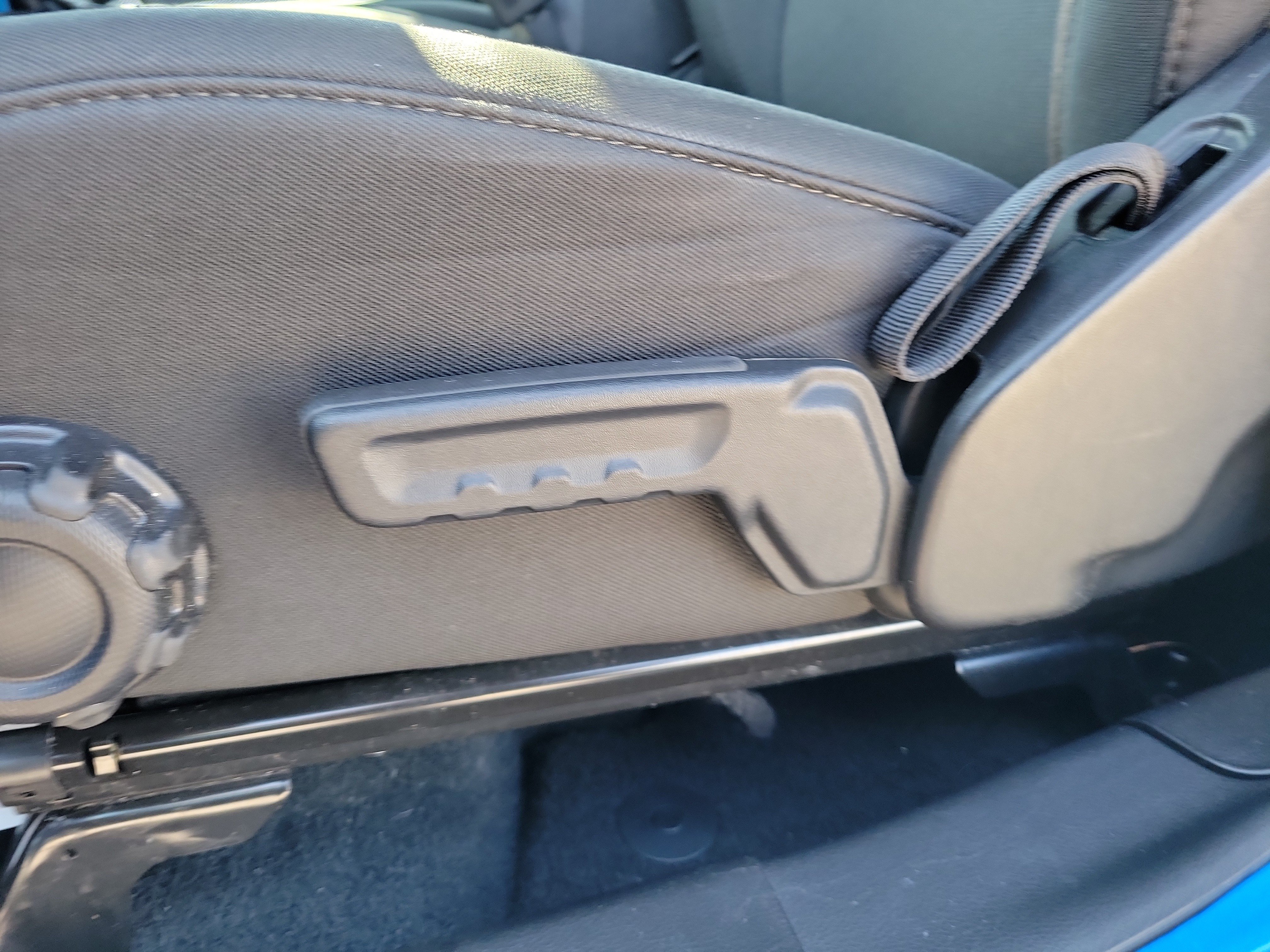 Used 2022 Jeep Wrangler Unlimited Sport AWD/4WD image 16