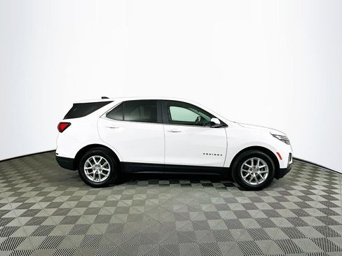 Used 2024 Chevrolet Equinox LT image 11