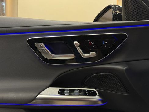 Certified 2025 Mercedes-Benz E 350 4MATIC Sedan image 16