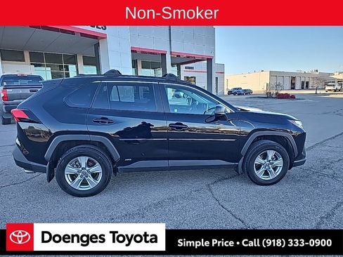 Used 2025 Toyota RAV4 LE image 2